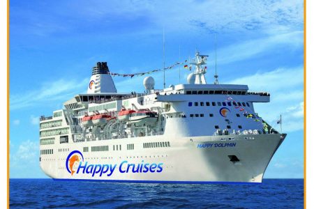 Happy Cruises estrena nuevo barco, el Happy Dolphin