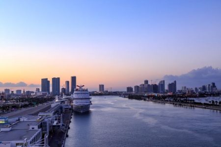 Carnival Cruises presenta nuevos cruceros de larga duración
