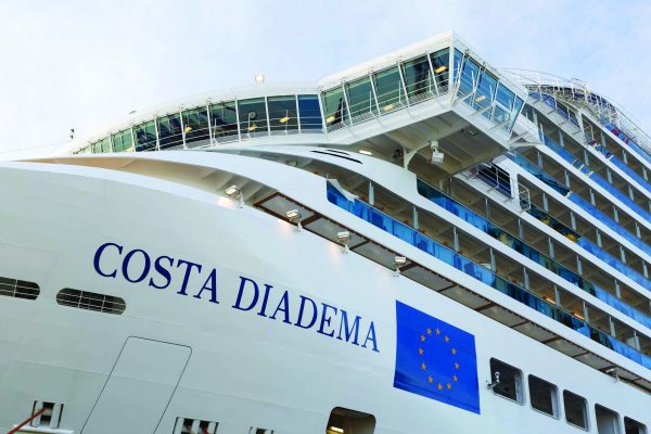 barco_crucero_costa_diadema
