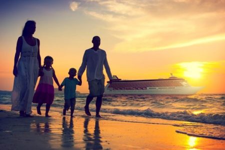 ¿Puedo dejar los niños a bordo e irme de excursión?