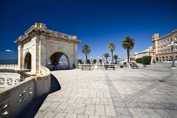 Bastión de Saint Remy en Cagliari