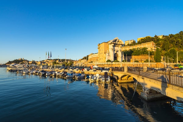 Puerto de Ancona