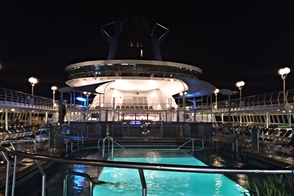 Piscina Crucero Sovereign
