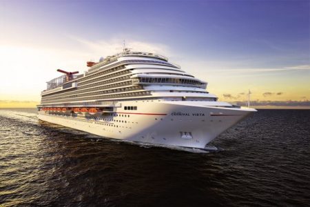 El grupo de cruceros Carnival vende 13 barcos
