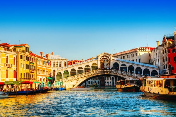 foto del Puente Rialto, Venecia
