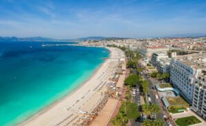 Imagen aérea Playa y Costa de Cannes